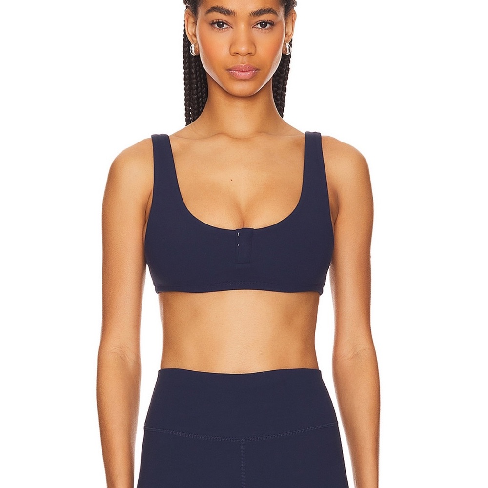 WeWoreWhat snap front scoop bra